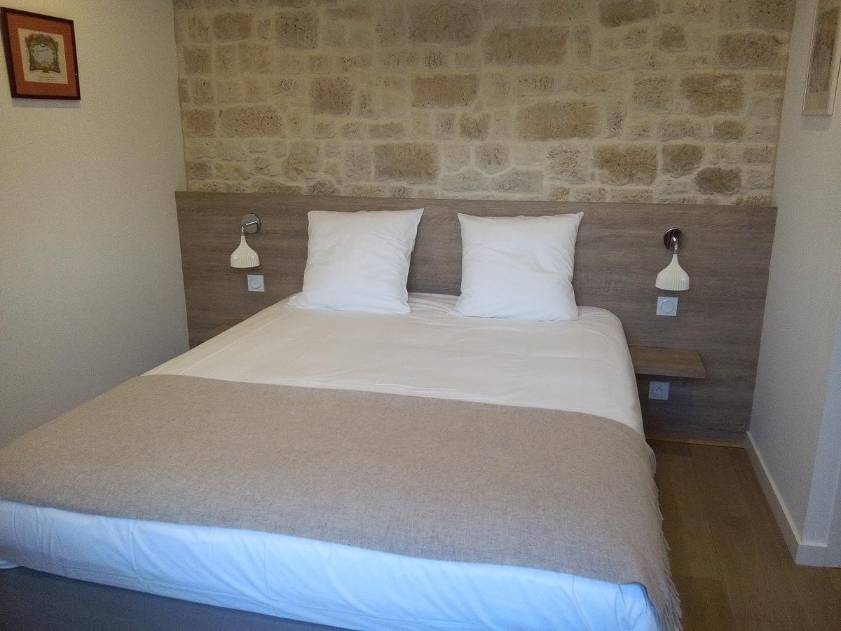 De La Hardouinais-arduen Hotel